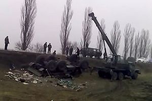 На пути в Киев попал в аварию грузовик с десантниками