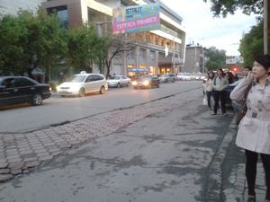 В Бишкеке предложили давать имена тротуарам