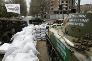 Грабители депутата в Краматорске востребовали мешки с песком