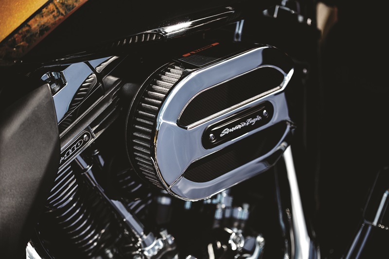 Компания Harley-Davidson представила модельный ряд CVO 2015