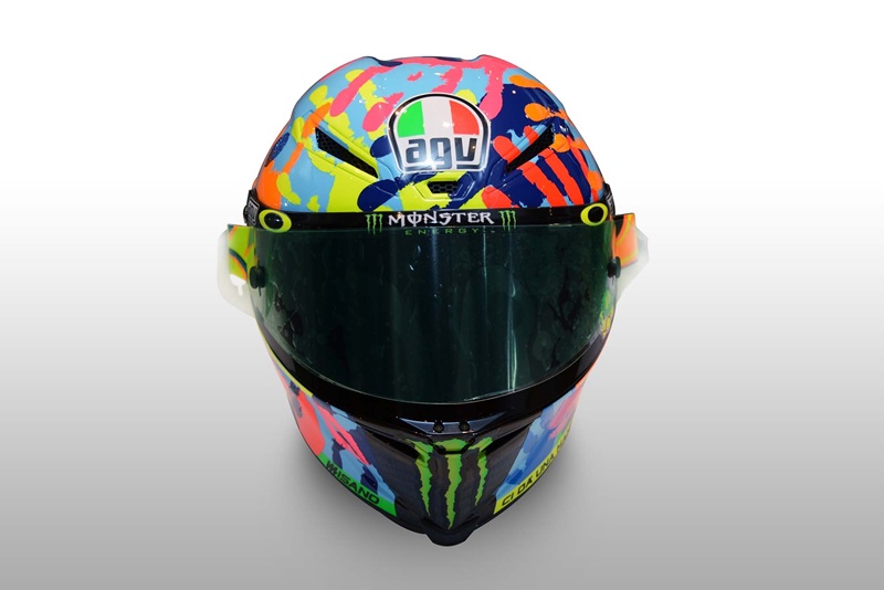 Гран При Мизано: дизайн шлема Валентино Росси