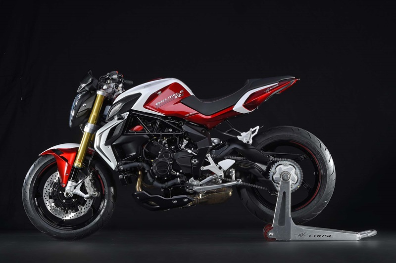 Новый мотоцикл MV Agusta Brutale 800 RR 2015 (видео)