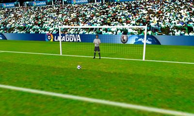 Captures d'écran du jeu Iniesta VS. Casillas sur Android, une tablette.