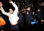 В Нью-Йорке начались протесты из-за отказа привлечь к суду полицейского