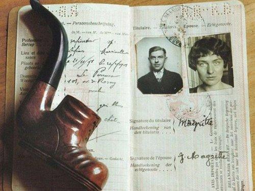 Знаменитые личности и их паспорта