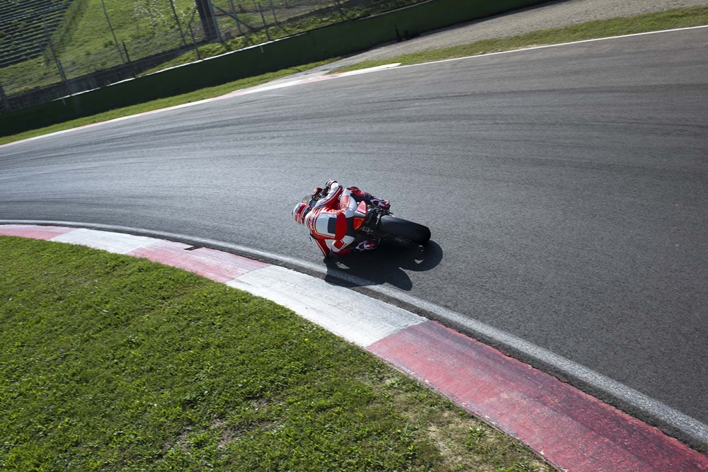 Фотографии Ducati 1299 Panigale 2015