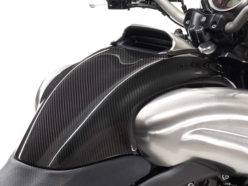 Юбилейный мотоцикл Yamaha VMAX Carbon 2015